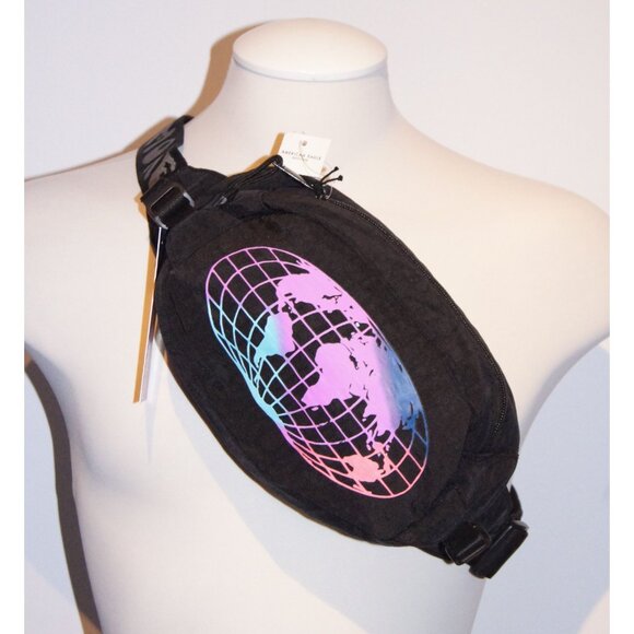 AE X Young Money Sling Bag Limited Edition - Picture 2 of 11